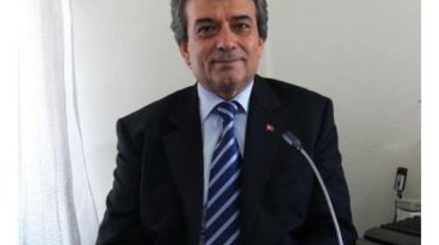 Esmer; &ldquo;demokrasi&rsquo;ye Aşık Olan Bu &Uuml;lkenin Basını &Ouml;zg&uuml;r Olmalıdır&rdquo;