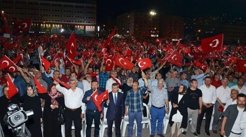 Başkan &Uuml;z&uuml;lmez&rsquo;den Fet&ouml;/pdy İle M&uuml;cadele A&ccedil;ıklaması