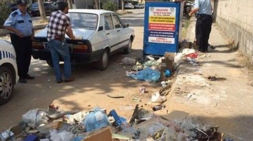 Kadirli De Fet&ouml;&rsquo;n&uuml;n Kitaplarını &Ccedil;&ouml;pe Atan İmam Yakalandı