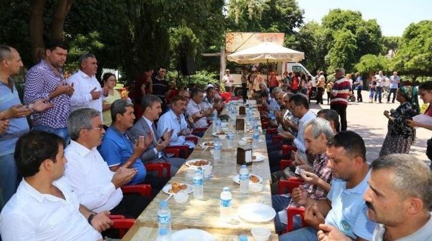 Mhp&rsquo;den Demokrasi Şehitleri İ&ccedil;in Lokma Hayrı