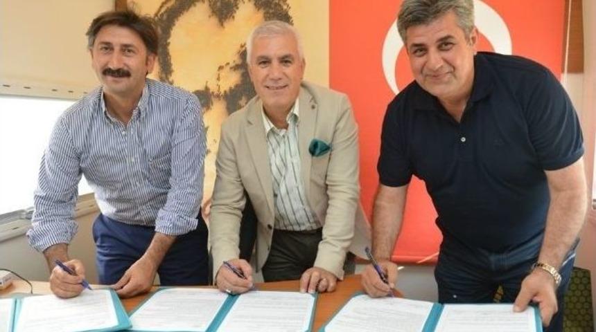 Nil&uuml;fer&rsquo;in 244&rsquo;&uuml;nc&uuml; Parkı İ&ccedil;in İmzalar Atıldı