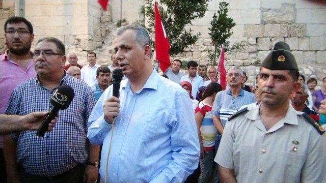 Binbaşı, Demokrasi Yürüyüşünden Sonra Gözaltına Alındı