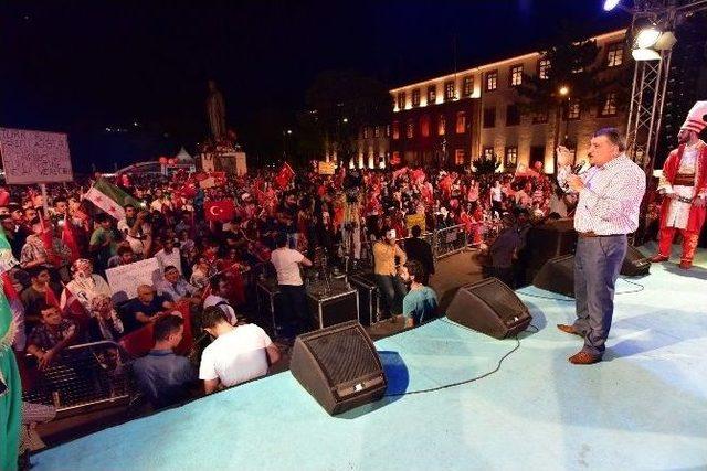 Battalgazi’nin Torunları Bu Kez Demokrasi Destanı Yazıyor