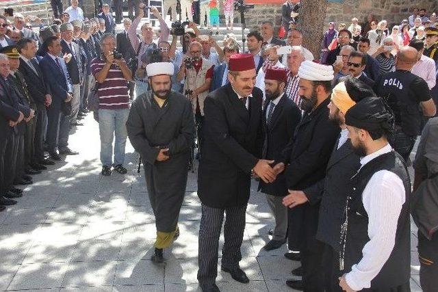 Tarihi Erzurum Kongresi 97 Yıl Sonra Yeniden Canlandırıldı