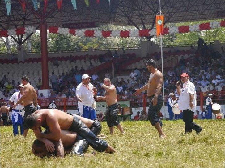 Başpehlivanlar Kırkpınar’da Kıran Kırana Güreşti G3