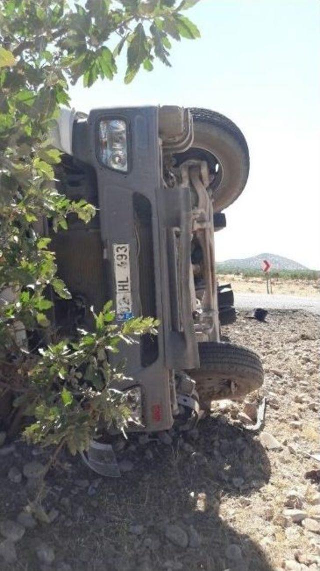 Kahta’da Trafik Kazası: 3 Yaralı