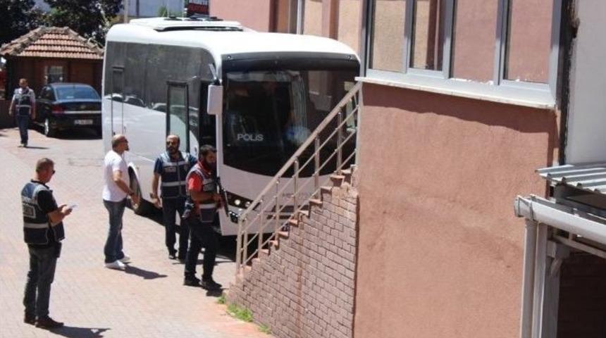 Bartın’da 12 Polis Adliyeye Sevk Edildi