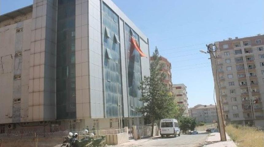 Mardin&rsquo;de 11 Eğitim Kurumu Ve 36 Dernek Kapatıldı