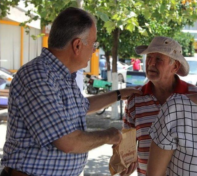 Selçuk’ta Demokrasi Şehitleri İçin Lokma Hayrı