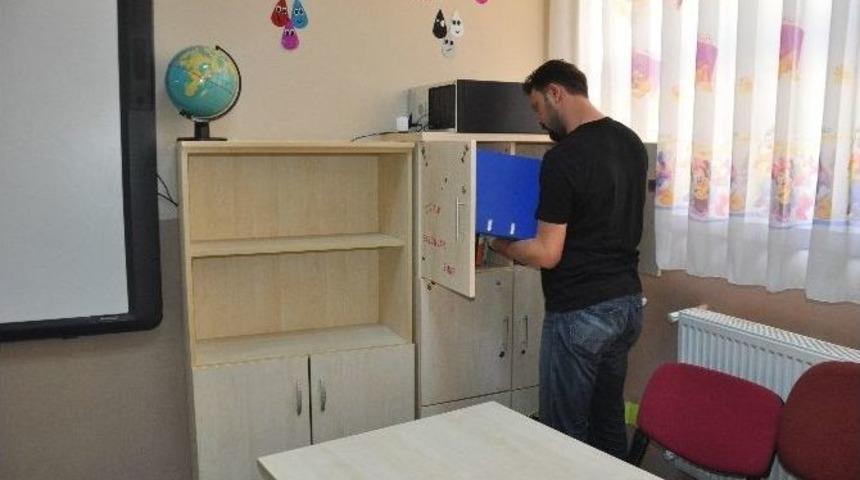 Muş&rsquo;ta Fet&ouml;&rsquo;yle İlişkili 3 Okul Ve 4 Dernek Kapatıldı