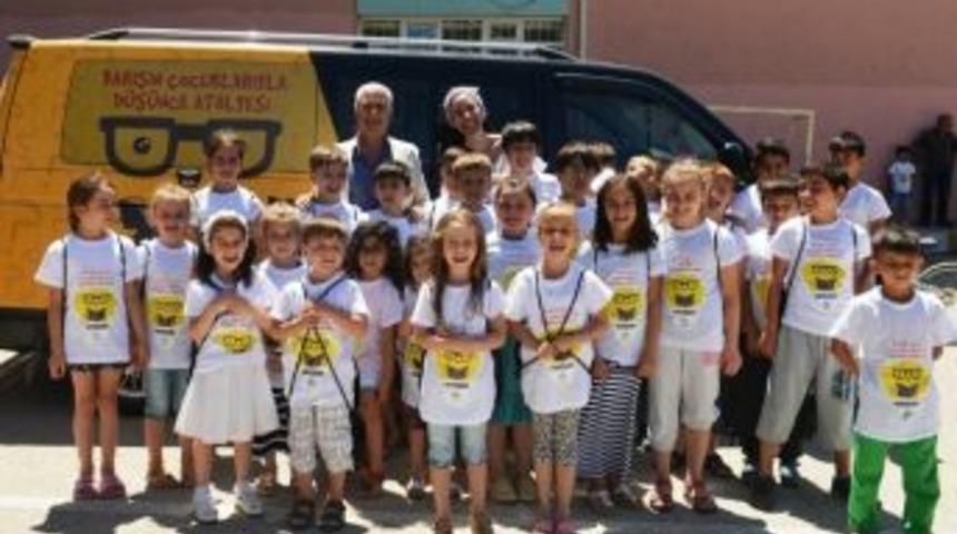 Barışın &Ccedil;ocukları D&uuml;ş&uuml;nce At&ouml;lyesinde Buluşuyor