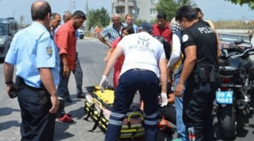 Motorize Polis Ekibi Kaza Yaptı: 2 Yaralı