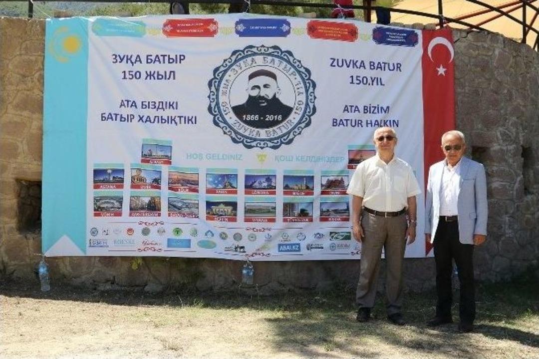 Zuvka Batur D&uuml;zenlenen Programla Anıldı