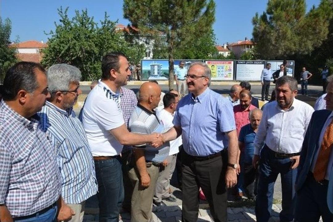 Dışişleri Bakanı &Ccedil;avuşoğlu, Ağaroğlu Ailesine Taziyede Bulundu