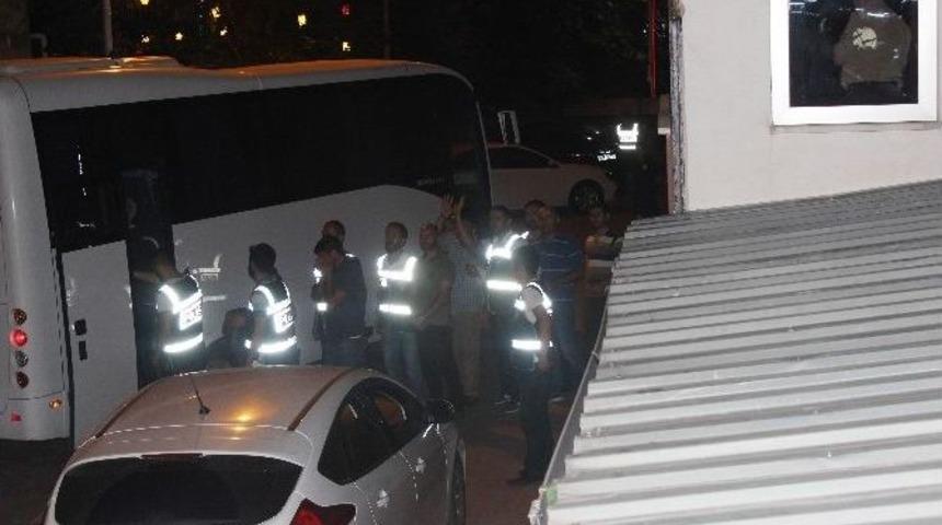 Bartın&rsquo;da 12 Polis Tutuklandı