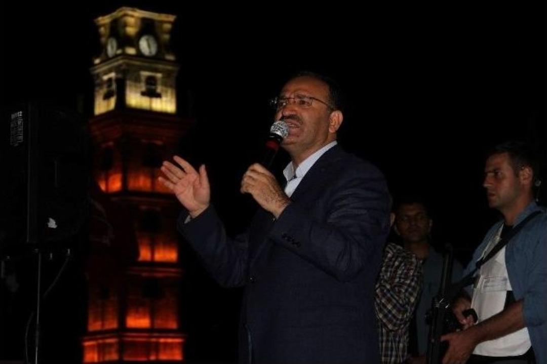 Adalet Bakanı Bozdağ, &rsquo;&rsquo;bu Fet&ouml;&rsquo;y&uuml; Kullanan Yabancı G&uuml;&ccedil;lere De Diyorum Ki, Artık Bu Fet&ouml; Kullanışlı Bir Maşa Olma Vasfını Kaybetmiştir.&rdquo;