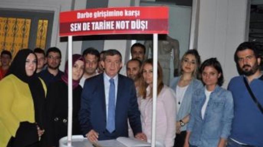 İdamın Geri Gelmesi İ&ccedil;in Yapılan İmza Kampanyasına Katılan Başkan Revi: