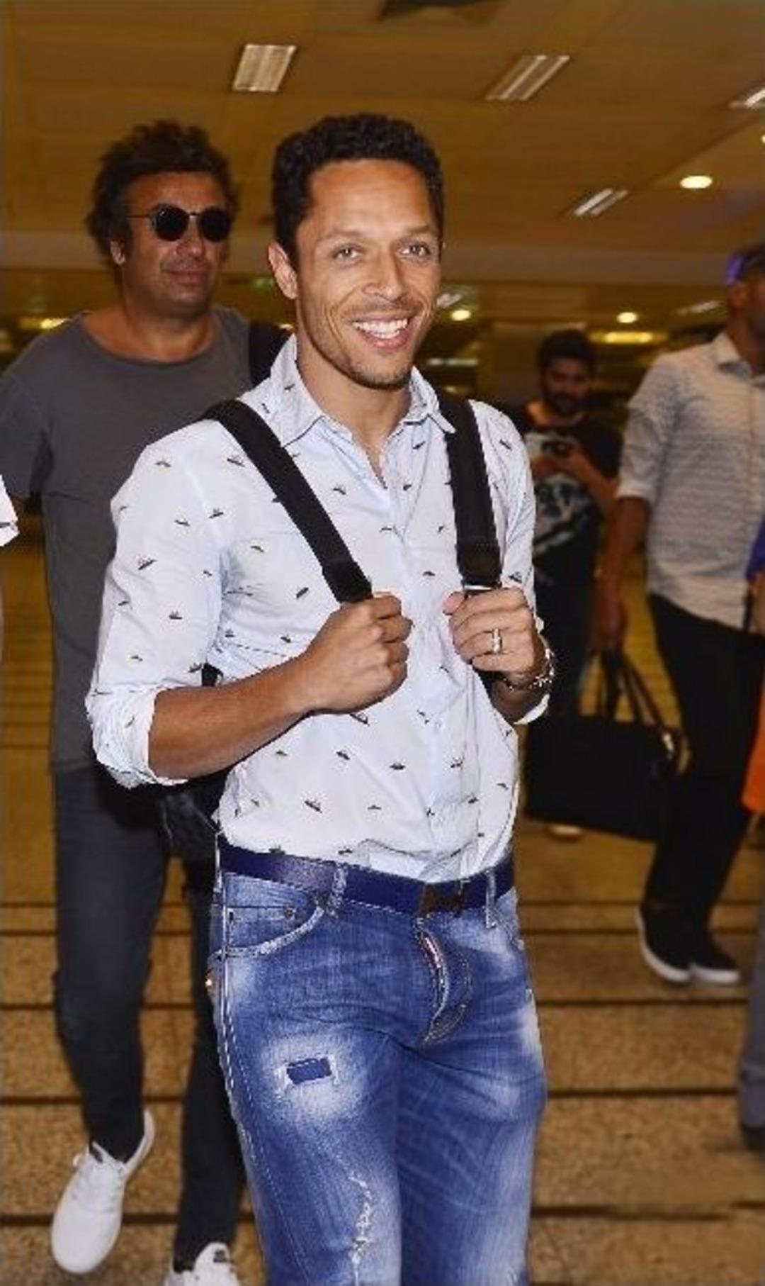 Adriano Correia, İstanbul&rsquo;a Geldi