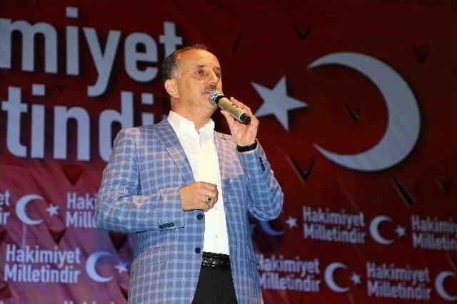 Hatipoğlu Ve Karataş Demokrasi Nöbetinde Konuştu