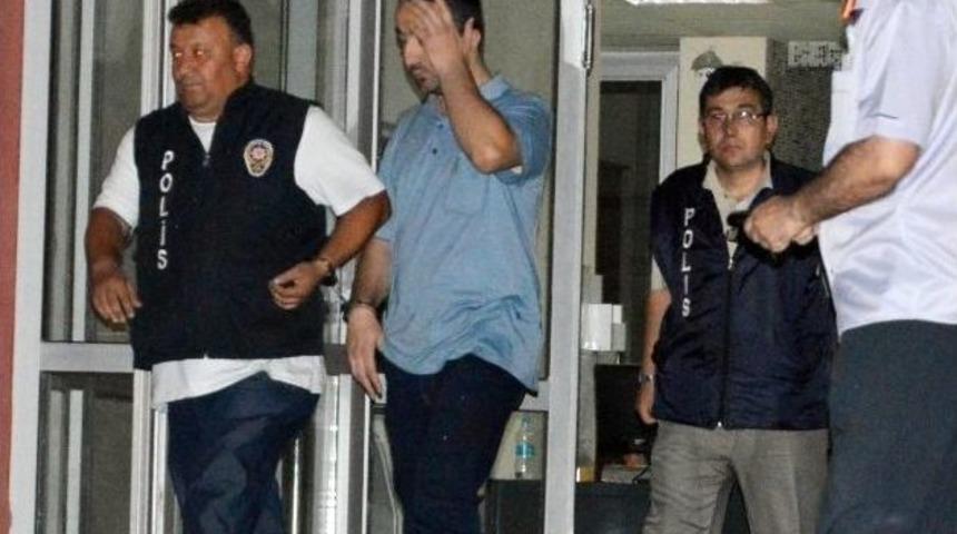 Turgutlu&rsquo;da 8 Polis Tutuklandı