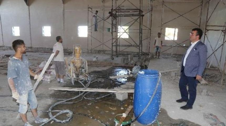 Taş&ccedil;ı Gece N&ouml;bette, G&uuml;nd&uuml;z G&ouml;revde