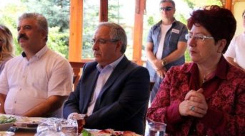 Ahmet Hamdi Nayir: Basın Mensuplarının Kamu Kurumlarından Bilgi Almasını Daha Da Kolaylaştıracağız