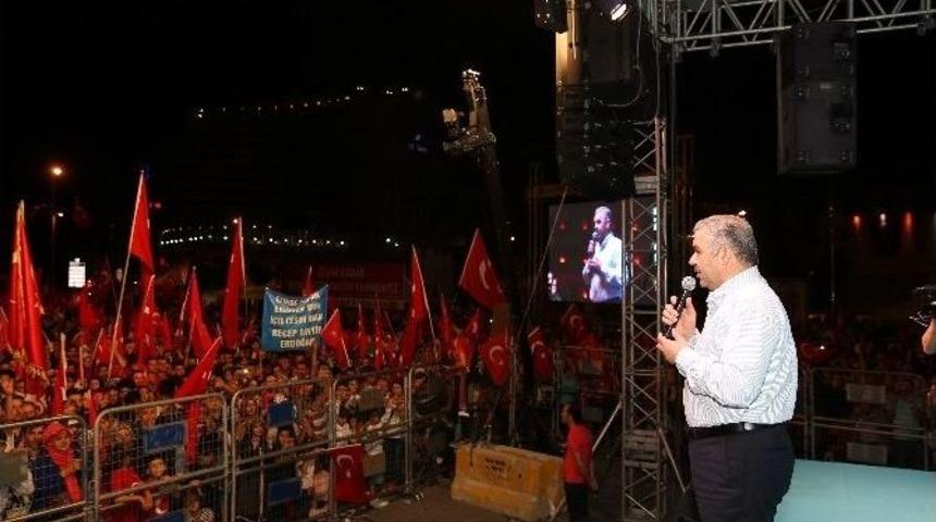 "demokrasi Zaferini Millet Kazandı"