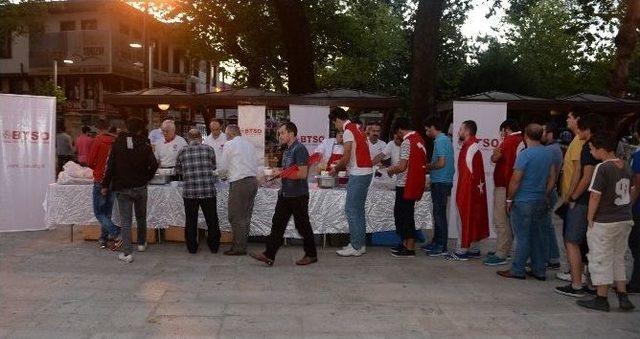 Bursa Demokrasi Şehitleri İçin Ulucami’de Buluştu