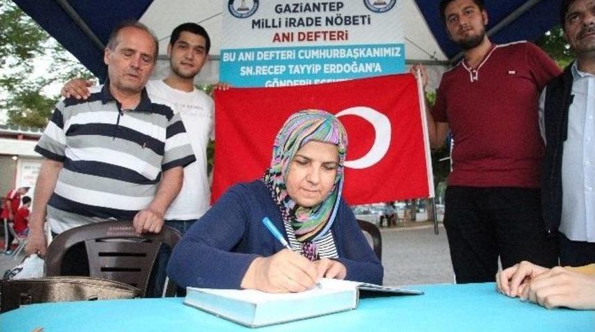 Şahinbey Belediyesi&rsquo;nden Cumhurbaşkanı Erdoğan&rsquo;a Anı Defteri