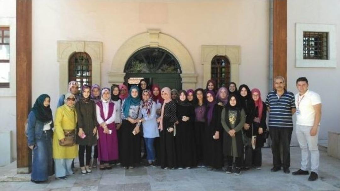 Liseli &Ouml;ğrenciler 3 Hafta Boyunca Bilecik Ve İl&ccedil;elerini Gezecek