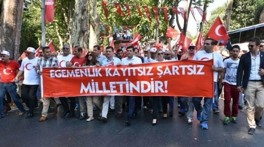 Beşiktaş Belediyesi Tam Kadro Chp Mitinginde