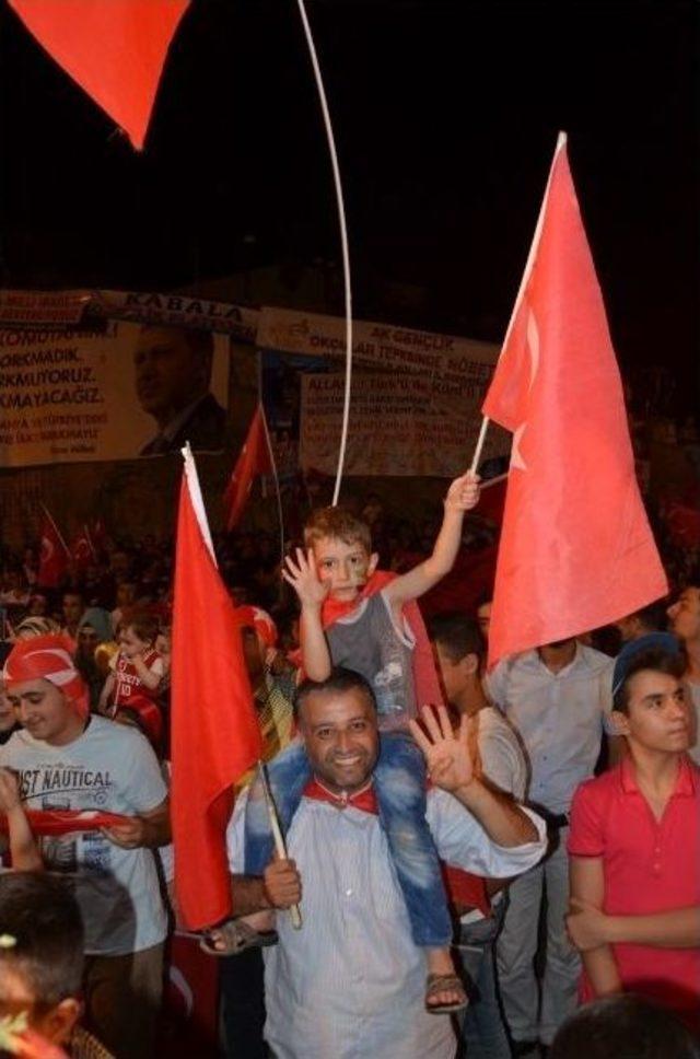 Mardin’de Demokrasi Nöbeti Devam Ediyor