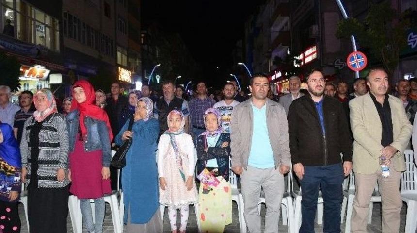 G&uuml;m&uuml;şhane&rsquo;de Demokrasi N&ouml;beti S&uuml;r&uuml;yor