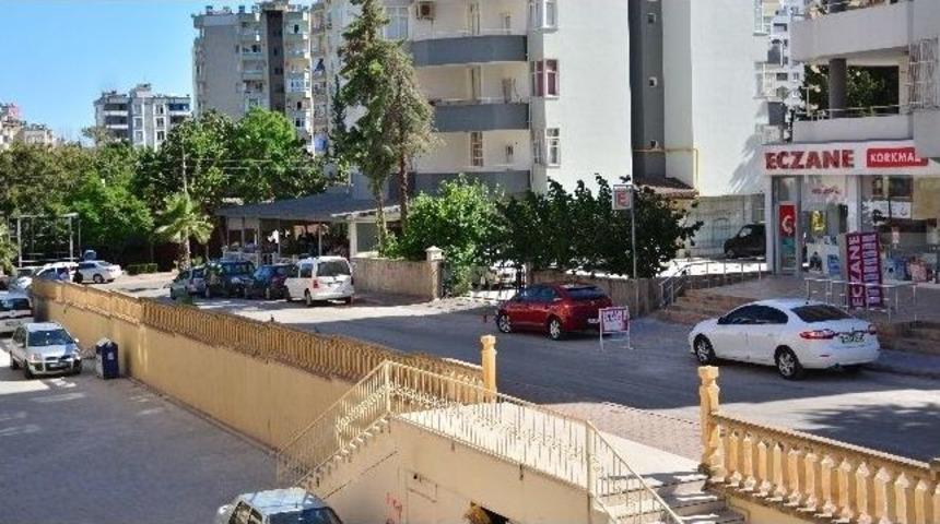 Sağlık Merkezi İle Eczane Arasına &ldquo;engelli Rampası&rdquo; Talebi