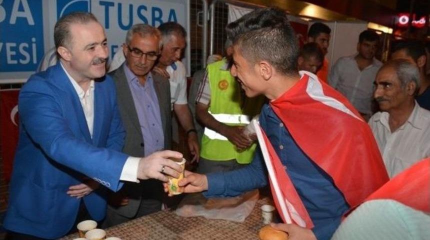 Van&rsquo;daki Kurum Ve Stk&rsquo;lardan &Ouml;rnek Hizmet