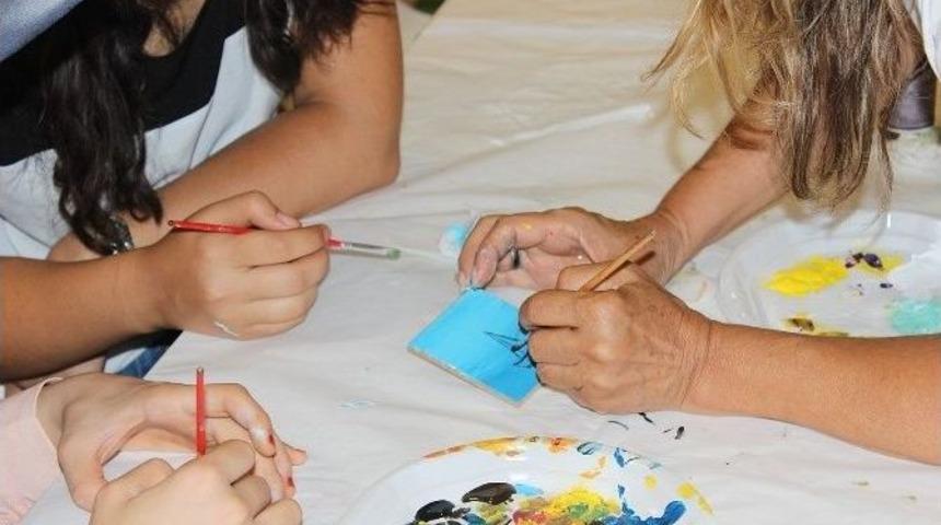 Gaziantepli Kadınlardan Bardak Altlıklarına Kişisel Yorum