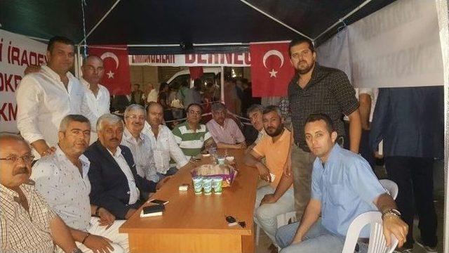 Emirdağlılar’dan Demokrasi Nöbeti