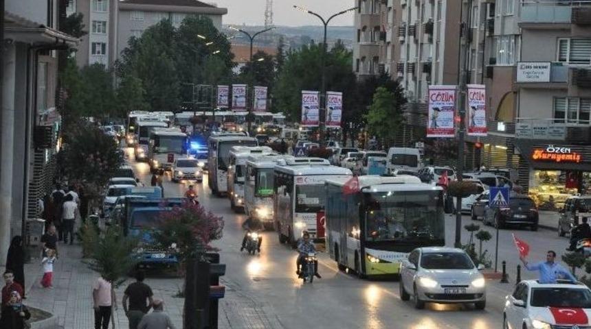 İneg&ouml;l&rsquo;de Demokrasi Konvoyu
