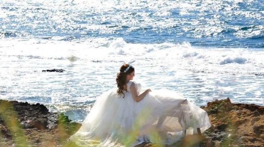 D&uuml;ğ&uuml;n Fotoğraflarının Yeni Mekanı &lsquo;deniz Ve Doğa&rsquo;