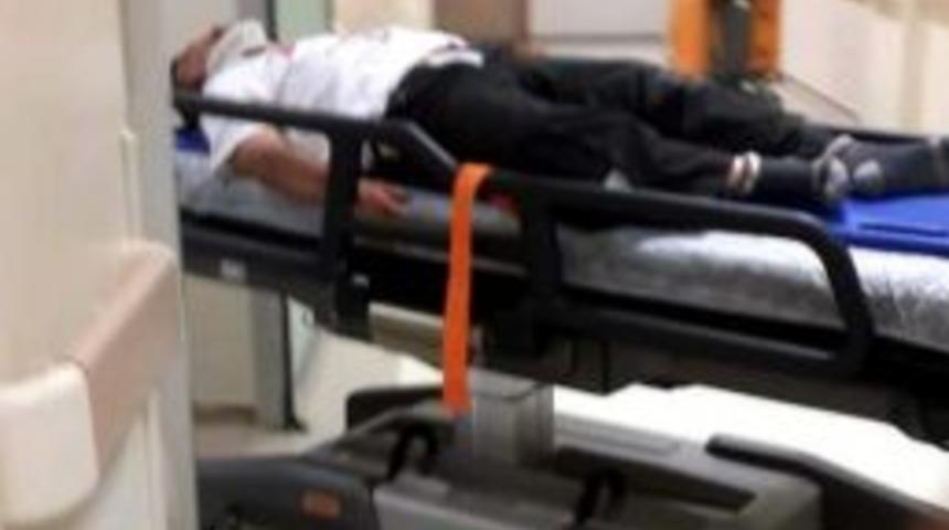 Otomobilin &Ccedil;arptığı Down Sendromlu Gen&ccedil; Yaralandı