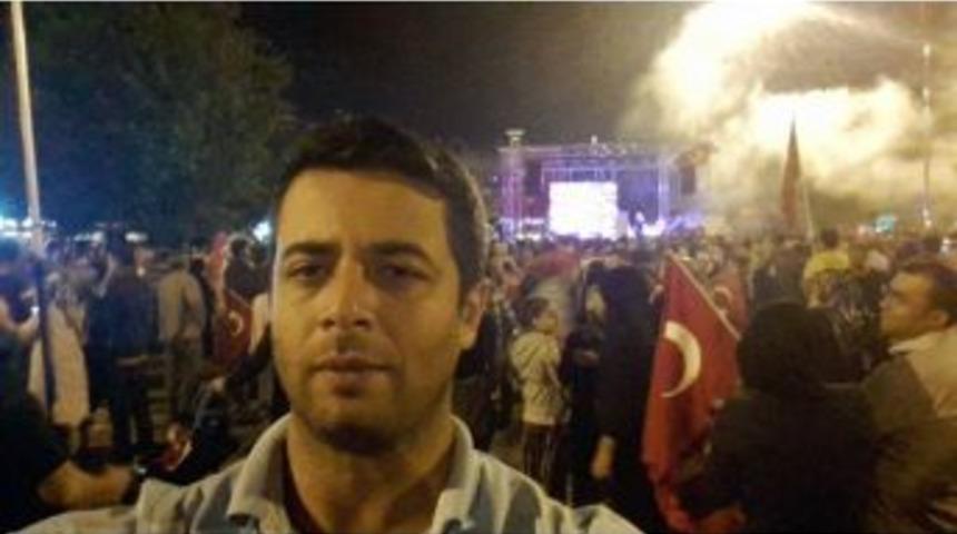 D&uuml;zce&rsquo;de Fet&ouml;&rsquo;n&uuml;n Kitaplarını Yakarken Yakalanan Şahıs Tutuklandı