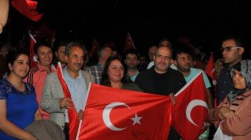 Akşehir&rsquo;de Demokrasi N&ouml;beti