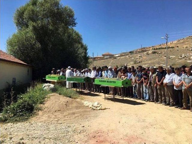 Sulama Havuzunda Boğulan Çocuklar Toprağa Verildi