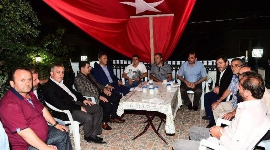 Vali Şahin, Eyüp’teki Şehit Ailelerine Taziye Ziyaretinde Bulundu