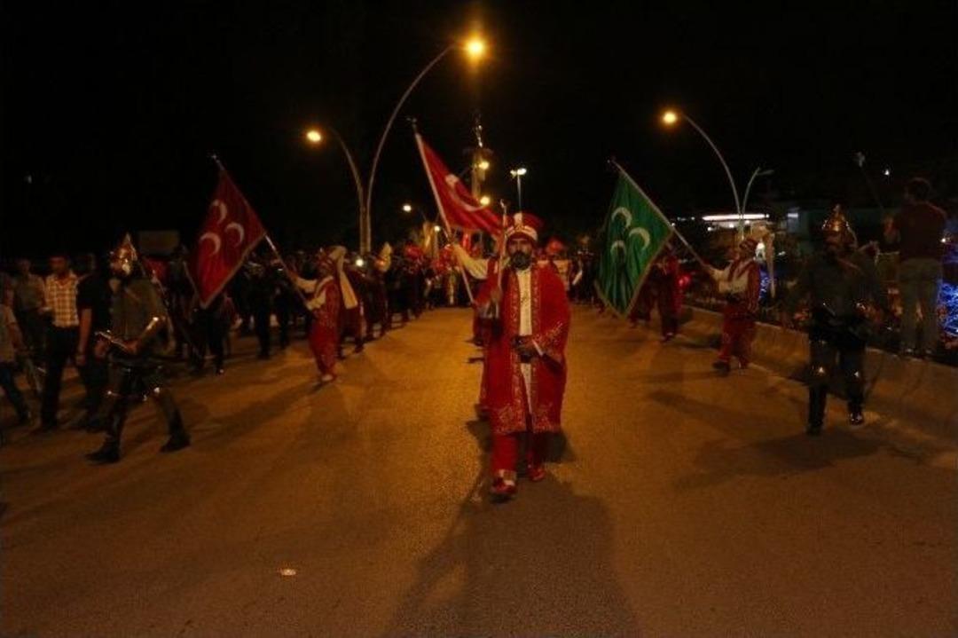 Ağrı&rsquo;da Mehter Marşlı Demokrasi N&ouml;beti