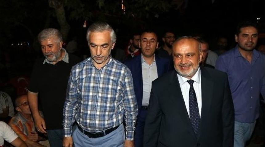 Şevki Yılmaz: "ona Fethullah Demeyin, Onun Adı Lanetullah"