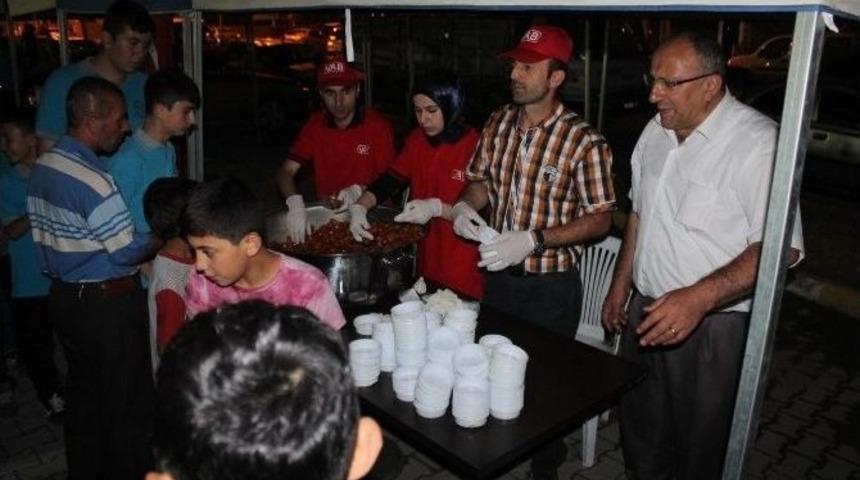 Vezirk&ouml;pr&uuml;&rsquo;de Demokrasi N&ouml;beti