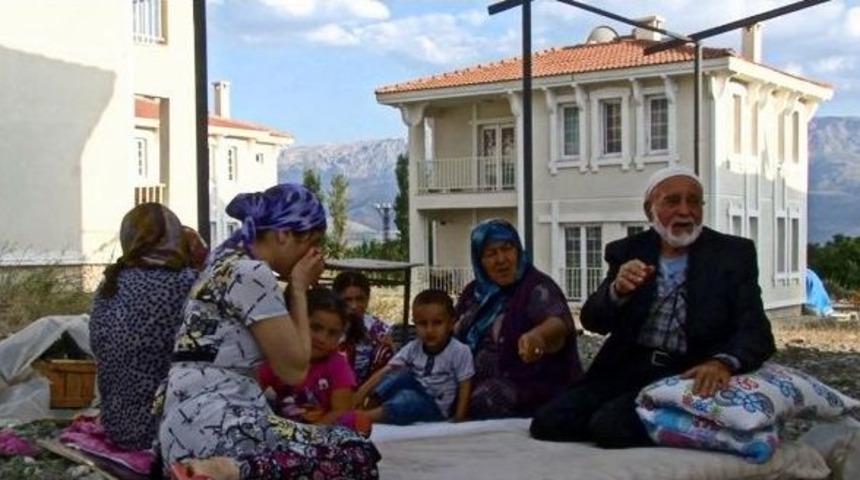 (&ouml;zel Haber) T&uuml;rkiye Ahıska T&uuml;rklerine Kucak A&ccedil;tı
