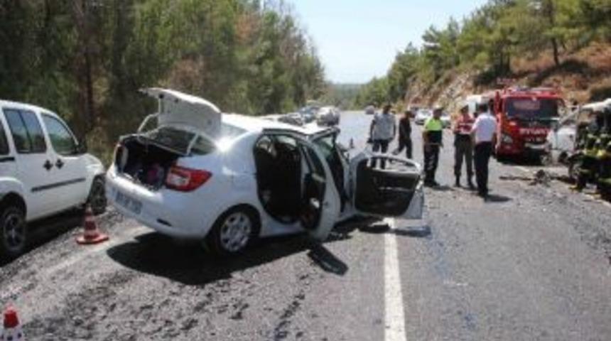 Kuşadası&rsquo;nda Motosiklet Kazası, 1 &Ouml;l&uuml;
