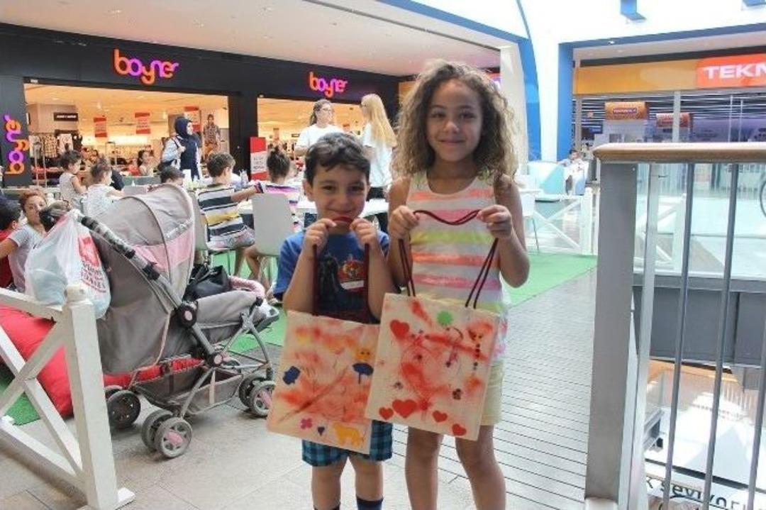 Minikler &Ccedil;antalarını Kendileri Tasarladı